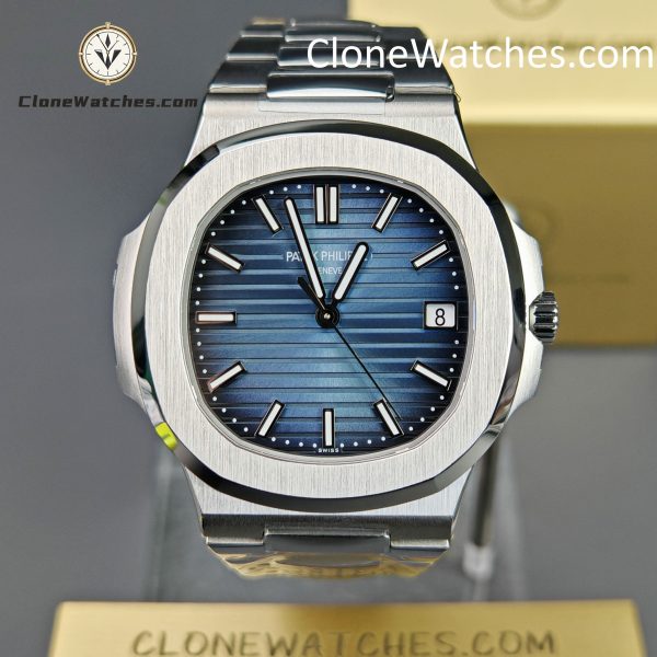 Patek Philippe Super Clone Watches 1:1 5811 Nautilus New Clasp