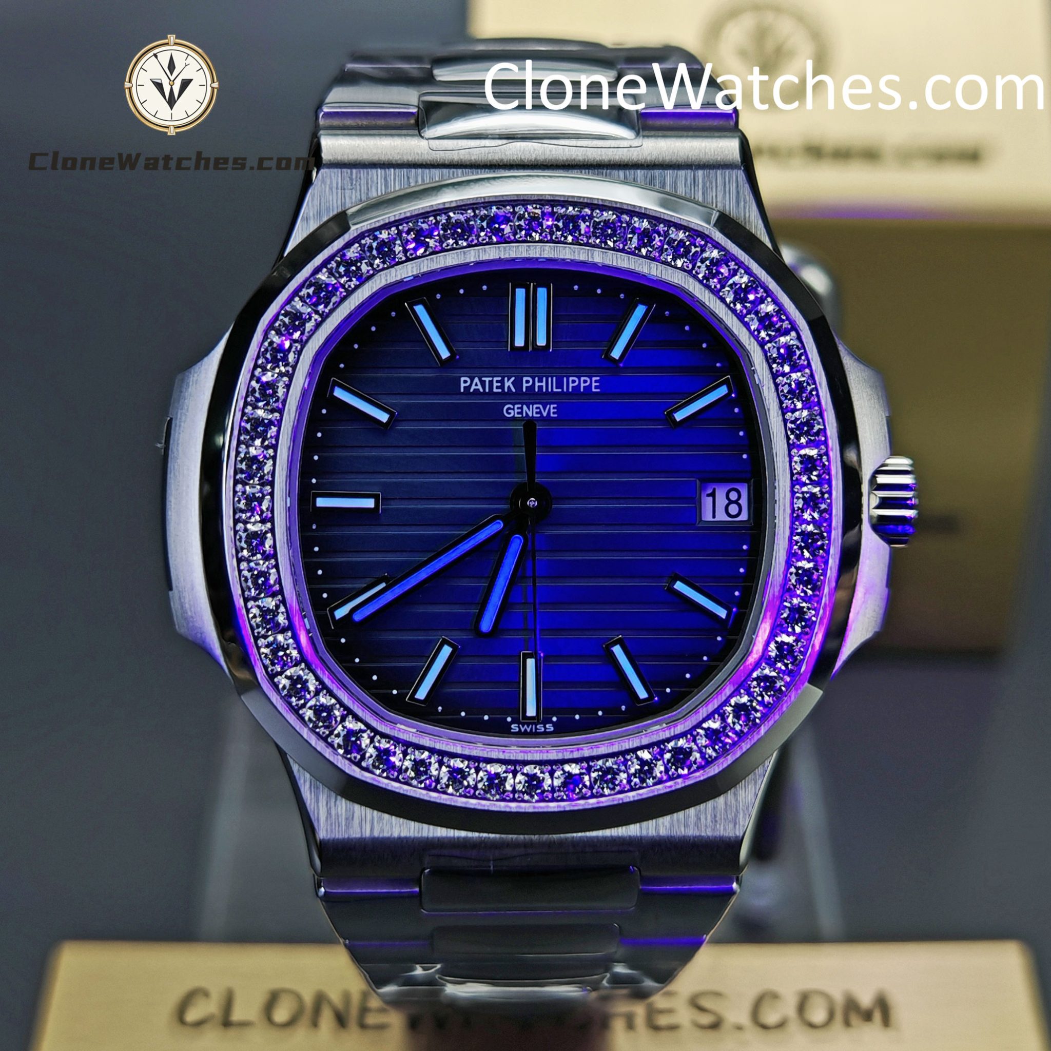 Patek Philippe Super Clone Watches 1:1 Nautilus 5713 Blue Dial Diamond - Image 2