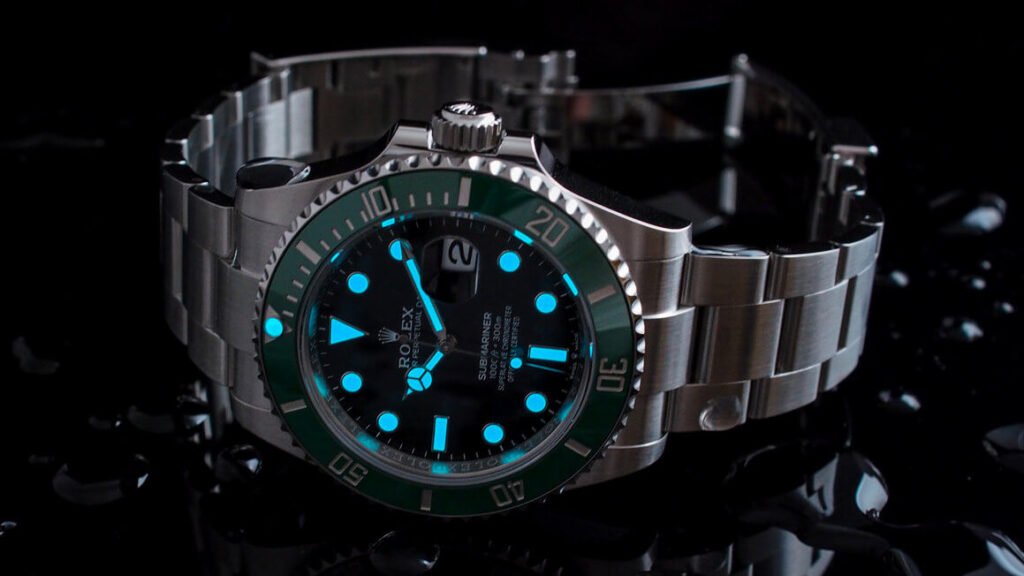 Rolex Submariner Lume Application Detail