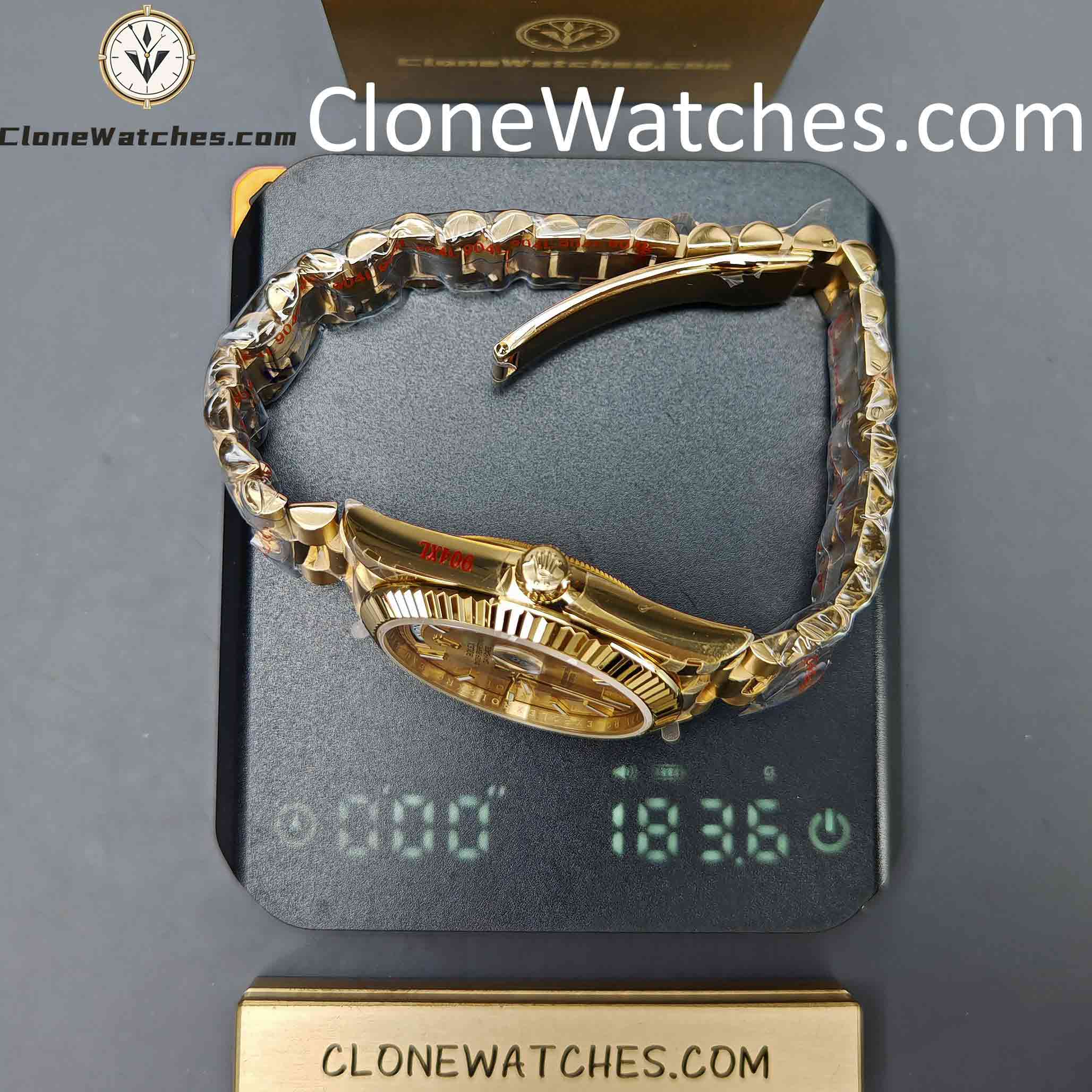 Rolex Super Clone Watches 1:1 Day Date 18K Gold 40mm m228238-0003 3255 Movement - Image 17