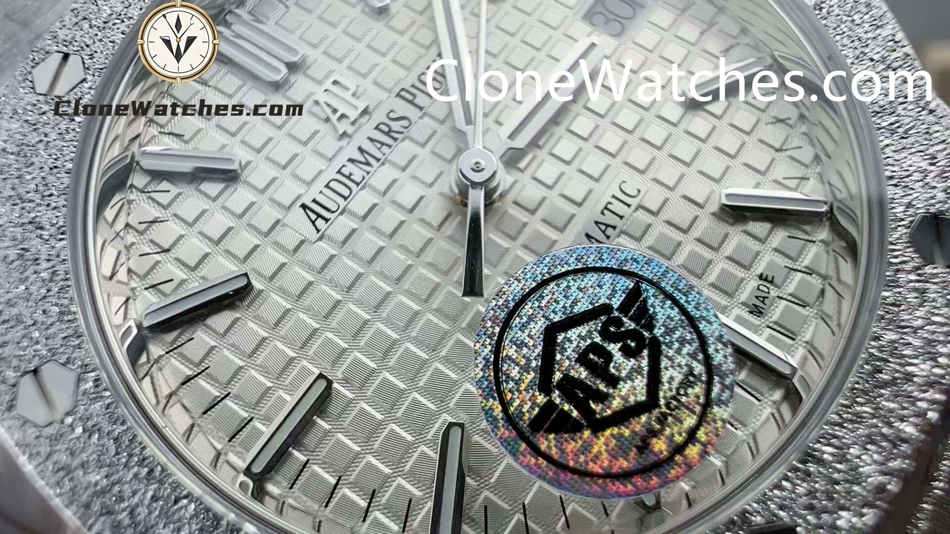 Audemars Piguet Super Clone Watches 1:1 Royal Oak Frost 15454BC White Dial 37mm - Image 3